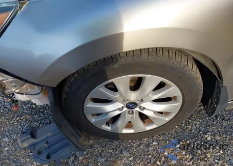 2016 Subaru Legacy 2.5I Premium z USA, uszkodzony, nr VIN 4S3BNAC60G3041043